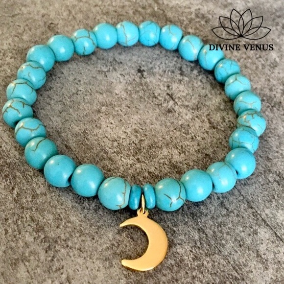 Turquoise Howlite Moon Bracelet - Picture 2 of 4